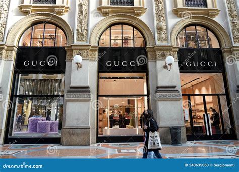 gucci galleria mall|Gucci store in galleria.